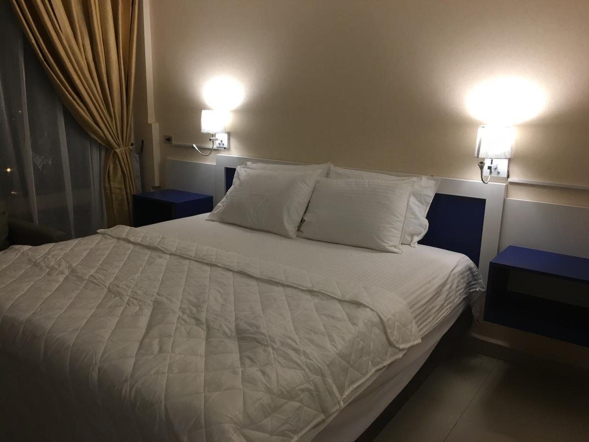 Golden Tree Hotel Belize City Eksteriør bilde