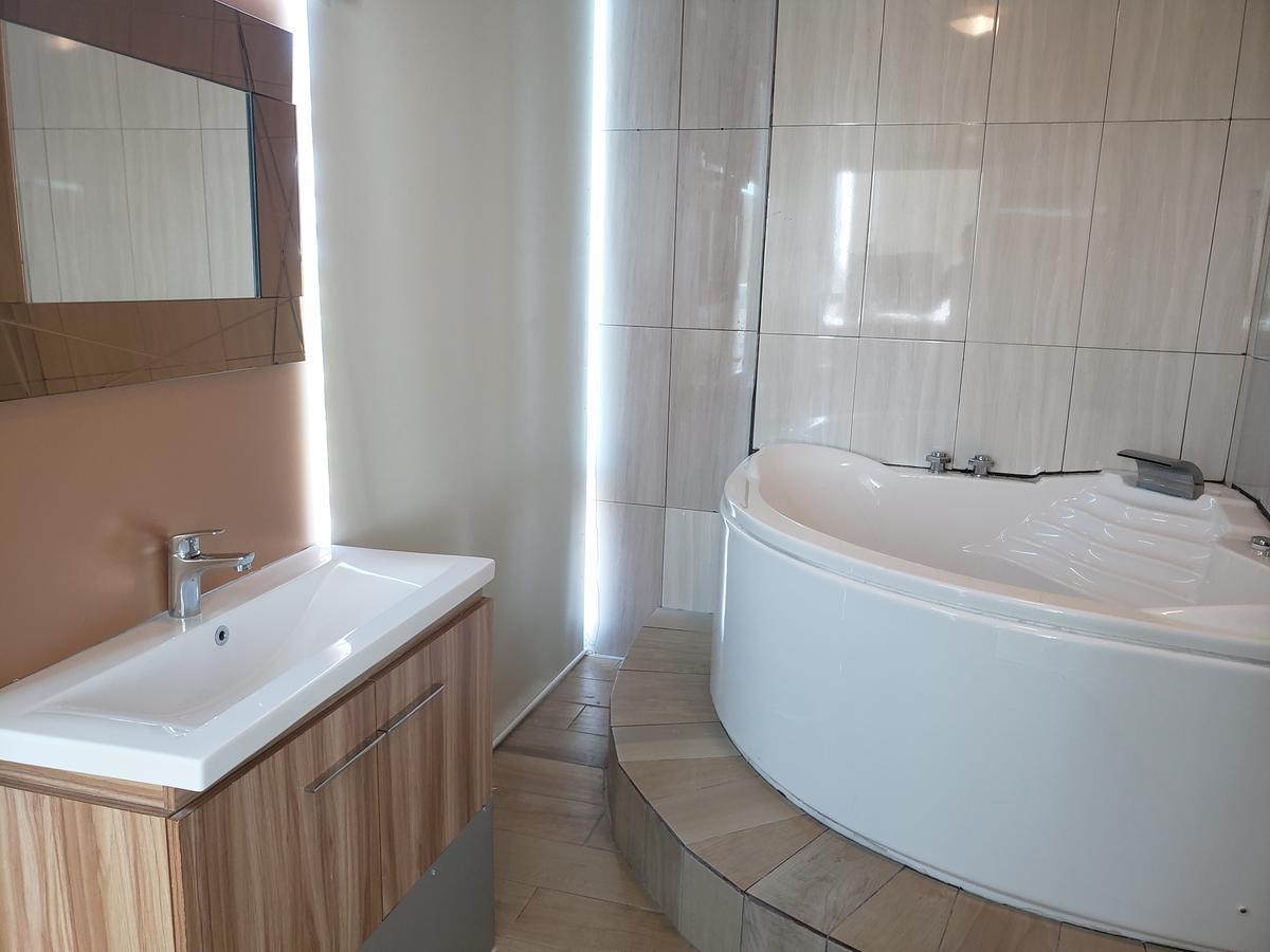 Golden Tree Hotel Belize City Eksteriør bilde