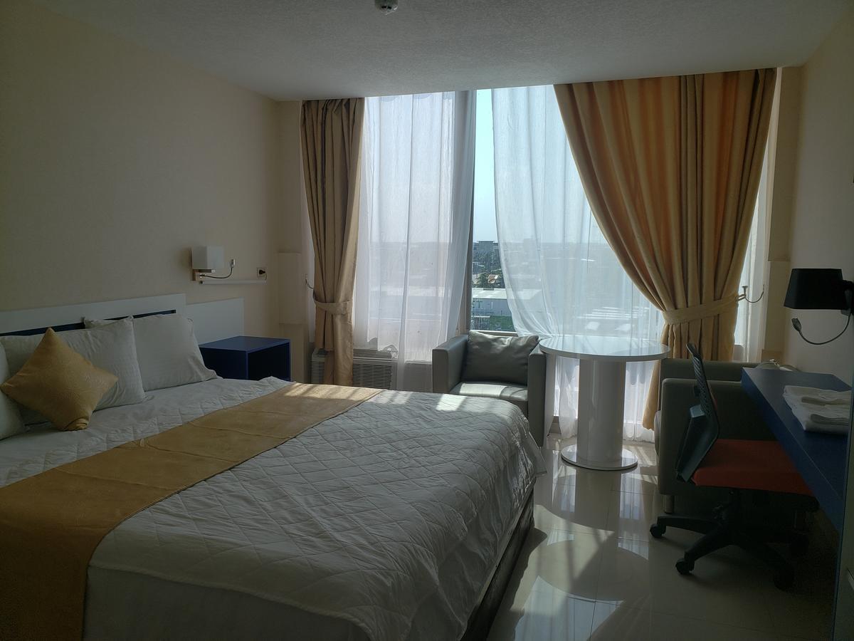 Golden Tree Hotel Belize City Eksteriør bilde